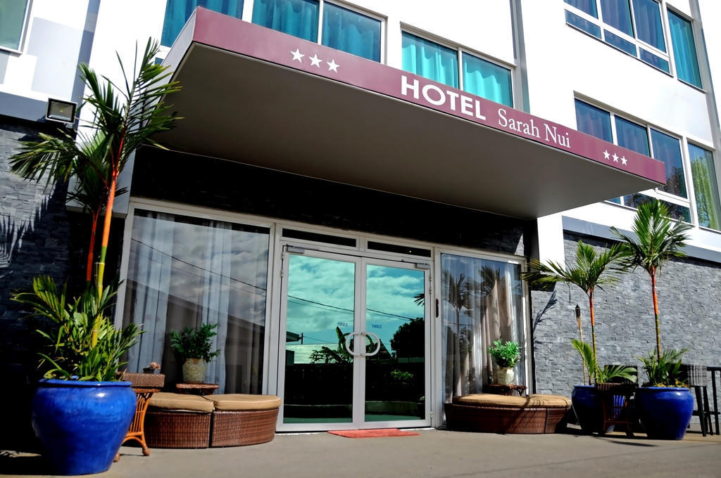 Hotel Sarah Nui Папеэте Экстерьер фото